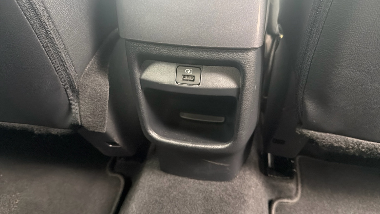 Nissan Juke 1.0 DiG-T 114 Kiiro 5dr Petrol Hatchback